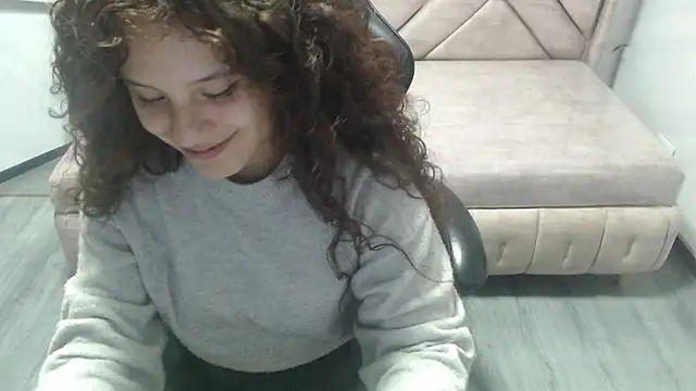 Velvet Moon V online show from 16, 3, 2026