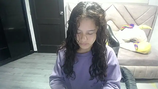 Snapshot of Velvet_Moon_V chatting on 16, 10, 2025 Velvet Moon V online show from 16, 10, 2025