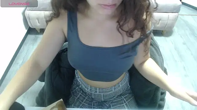 Velvet Moon V online show from 15, 1, 2026