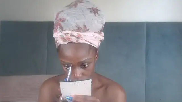 Jah-Queen online show from 18, 11, 2025