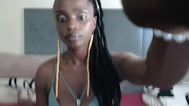 Jah-Queen online show from 8, 10, 2025