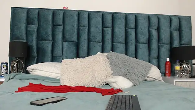 Emma Foxi online show from 20, 11, 2025