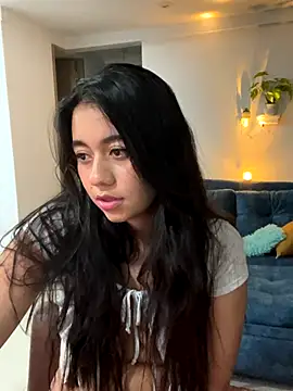 Lily June online show from 7, 10, 2025