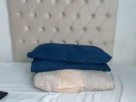 Lolly Ramochele online show from 20, 12, 2025