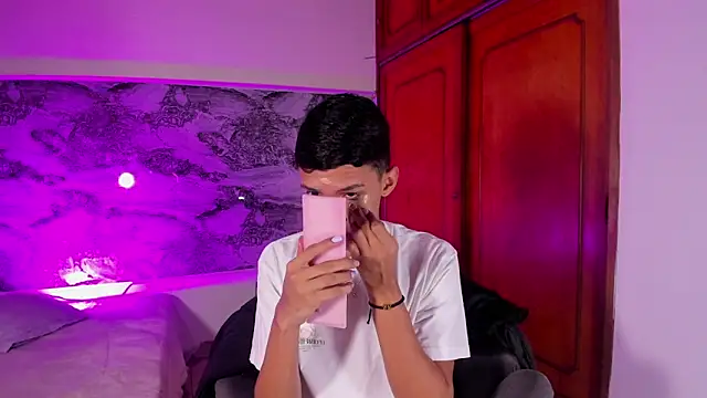 BILLY JAMEES online show from 6, 6, 2026