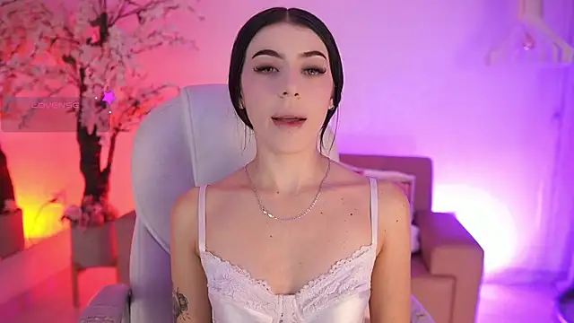 Snapshot of JadeSummerr chatting on 27, 4, 2026 JadeSummerr online show from 27, 4, 2026