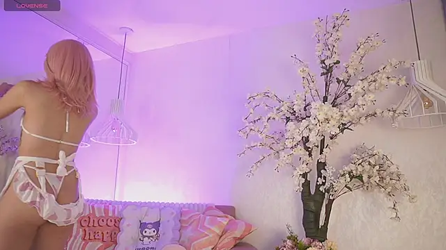 JadeSummerr online show from 15, 11, 2025