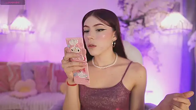 JadeSummerr online show from 17, 10, 2025