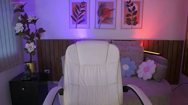 JadeSummerr online show from 16, 6, 2026
