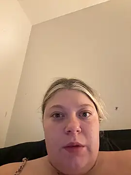 kinkybellexx online show from 8, 11, 2025