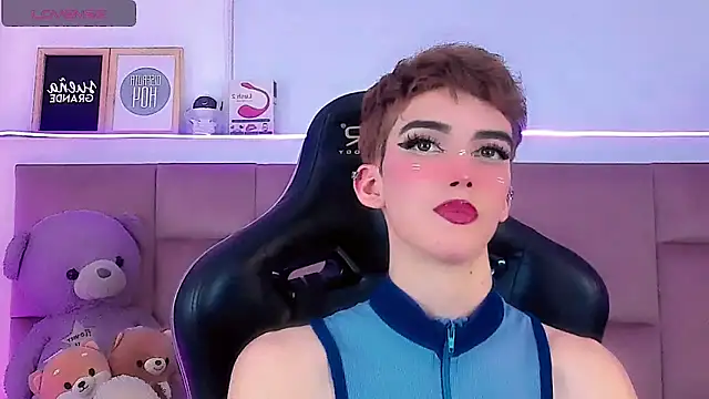 Baby FenixTS online show from 8, 2, 2026