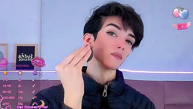 Baby FenixTS online show from 20, 12, 2025