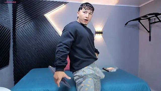 Horny nick18 online show from 19, 3, 2026