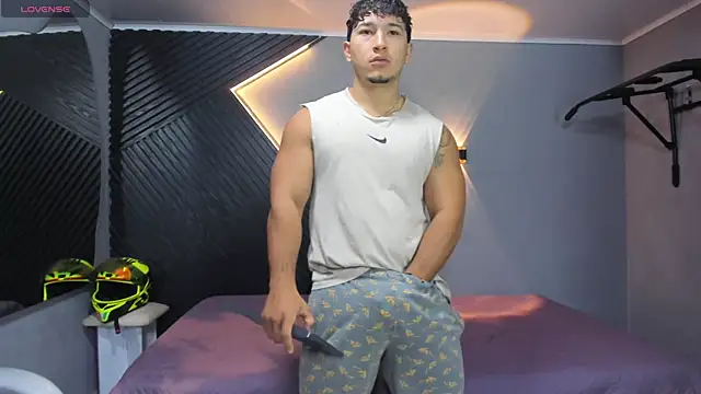 Horny nick18 online show from 16, 4, 2026