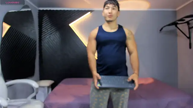 Horny nick18 online show from 18, 4, 2026