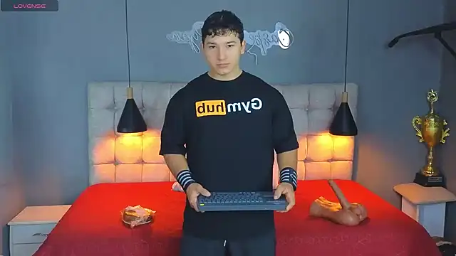 Horny nick18 online show from 7, 10, 2025