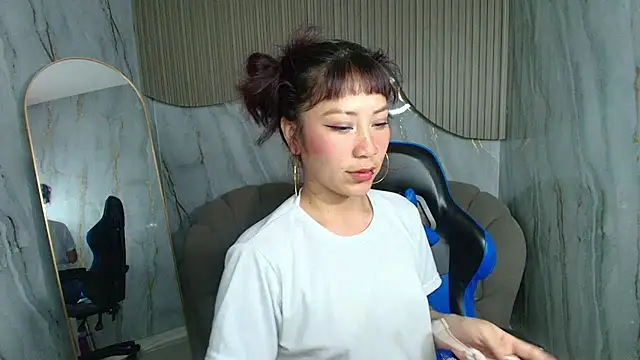 valentina r  online show from 11, 1, 2026