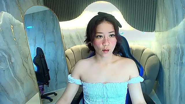 valentina r  online show from 28, 11, 2025