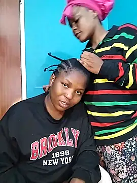 SweetHoney21  online show from 28, 11, 2025