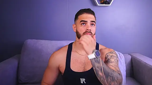 Paul Phoenix online show from 14, 12, 2025