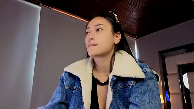 Adhara7 online show from 27, 2, 2026