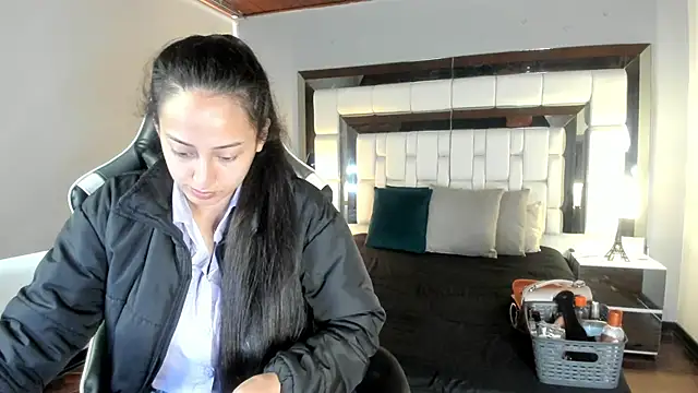 Adhara7 online show from 21, 10, 2025