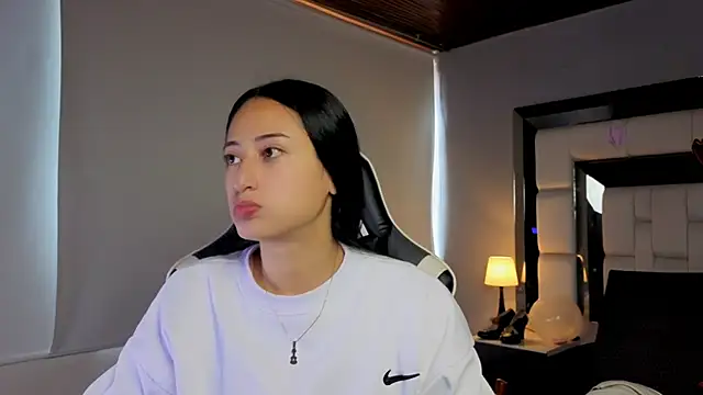 Adhara7 online show from 17, 2, 2026