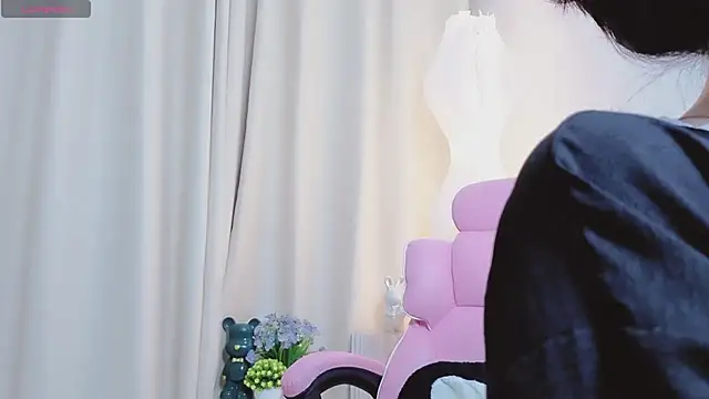 Miu-999 online show from 10, 4, 2026