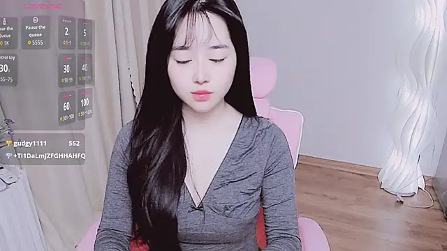 Miu-999 online show from 5, 11, 2025