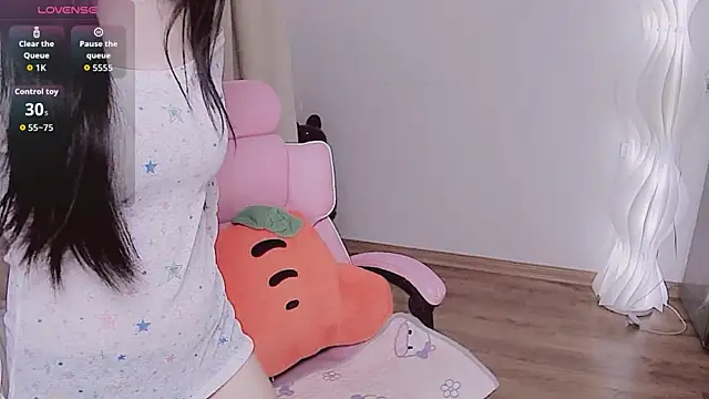 Miu-999 online show from 25, 11, 2025