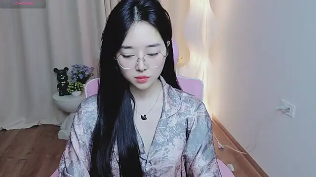 Miu-999 online show from 19, 12, 2025