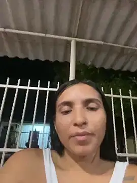 Snapshot of _Lorenn_ chatting on 7, 10, 2025 Lorenn online show from 7, 10, 2025