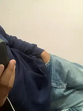 amitsharma7868 online show from 4, 12, 2025