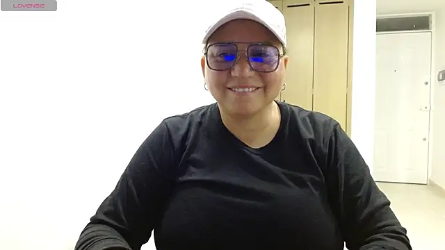Snapshot of haashkyo chatting on 20, 6, 2026 haashkyo online show from 20, 6, 2026