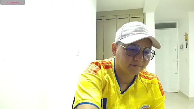 Snapshot of haashkyo chatting on 18, 6, 2026 haashkyo online show from 18, 6, 2026