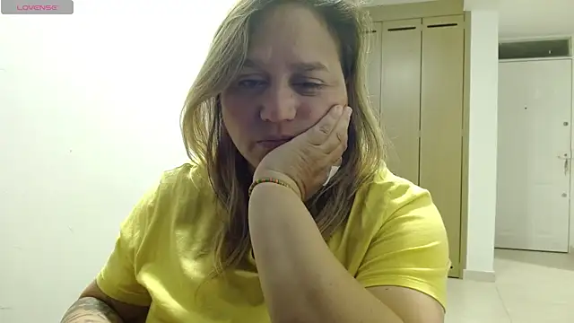 Snapshot of haashkyo chatting on 27, 6, 2026 haashkyo online show from 27, 6, 2026