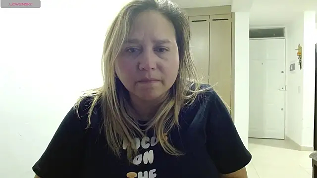 Snapshot of haashkyo chatting on 3, 7, 2026 haashkyo online show from 3, 7, 2026