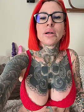 CatCoxx online show from 13, 3, 2026