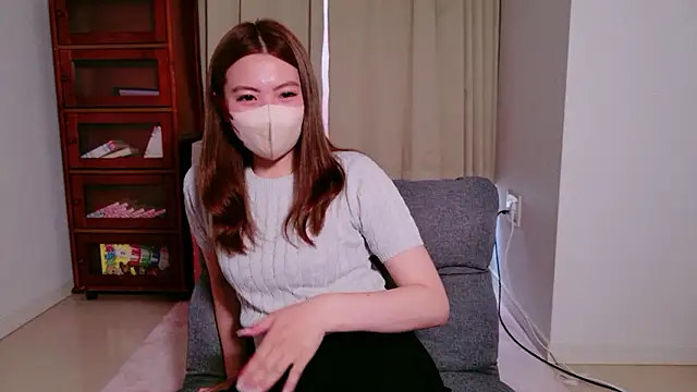 Snapshot of Fuwa_chan chatting on 27, 5, 2026 Fuwa chan online show from 27, 5, 2026