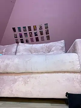 Rinamay  online show from 22, 2, 2026