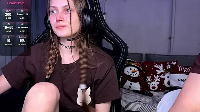 cutemilana sexwife online show from 5, 2, 2026