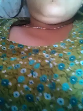Snapshot of babyjunee12 chatting on 12, 4, 2026 babyjunee12 online show from 12, 4, 2026