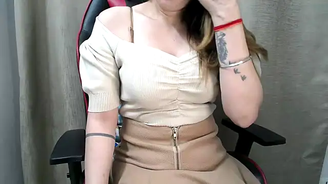 niya-cute online show from 19, 3, 2026