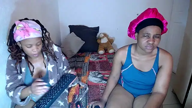 EbonyEssence online show from 16, 4, 2026