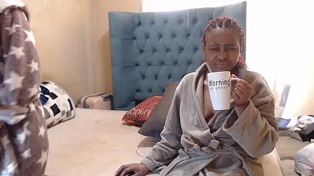 Snapshot of EbonyEssence chatting on 27, 5, 2026 EbonyEssence online show from 27, 5, 2026