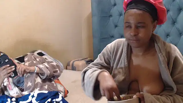 Snapshot of EbonyEssence chatting on 20, 5, 2026 EbonyEssence online show from 20, 5, 2026