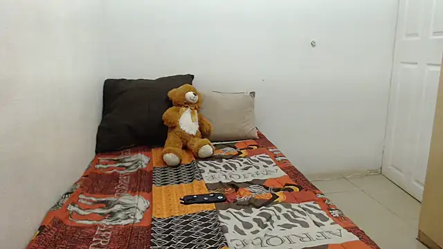 EssenceLovers online show from 9, 1, 2026