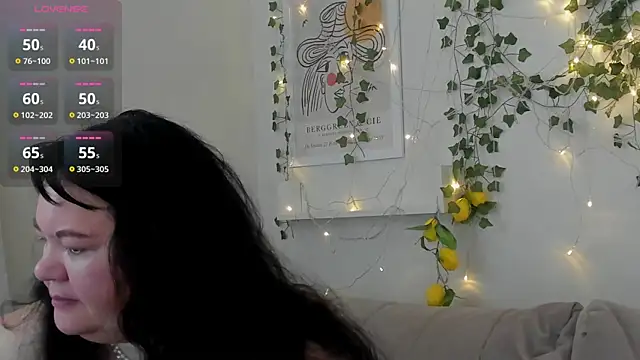 sandra jackson online show from 28, 11, 2025