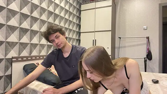 merycouple online show from 8, 2, 2026