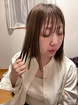 Snapshot of h415a812 chatting on 26, 4, 2026 h415a812 online show from 26, 4, 2026